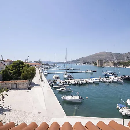 Appartement Lucica-3 By Interhome Trogir